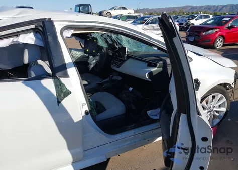 2024 Toyota Corolla Se из США, поврежденный, VIN JTND4MBE8R3221097